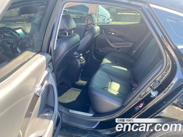 Hyundai Grandeur (HG) HG240 Modern 2015 — фото 18