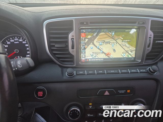 Kia Sportage (IV) Diesel 2WD Prestige 2018 — фото 16