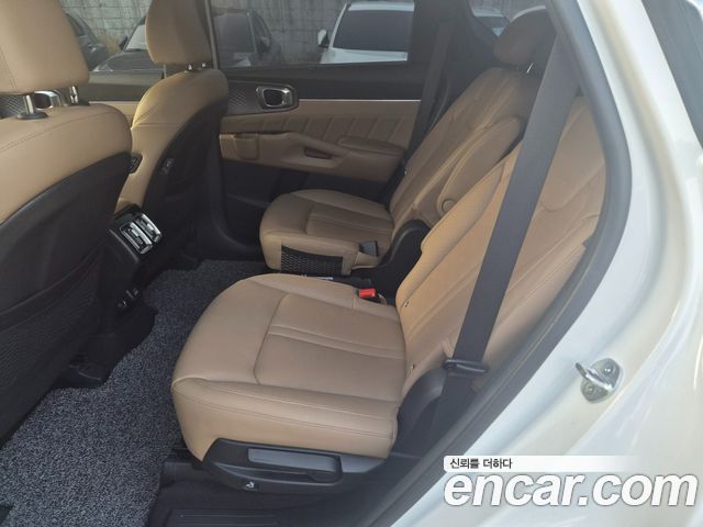 Kia Sorento (IV) Gasoline 2.5T 2WD Noblesse 2024 — фото 7