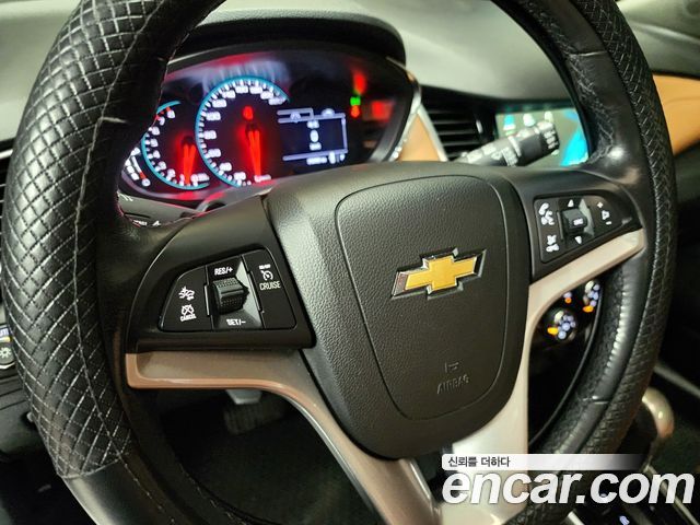 Chevrolet Trax 1.4 Premier 2019 — фото 16