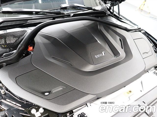 BMW i4 eDrive40 M Sports Pro 2024 — фото 17