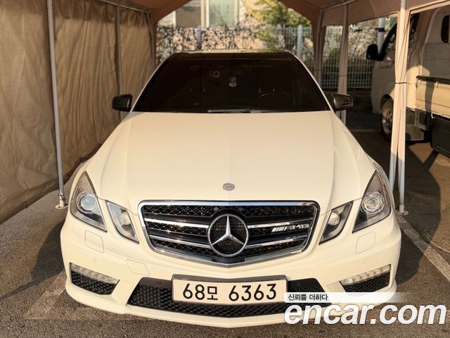 Mercedes-Benz E-Class (W212) E63 AMG 2011 — фото 3