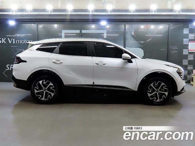 Kia Sportage Hybrid (V) Signature 2WD 2024 — фото 3