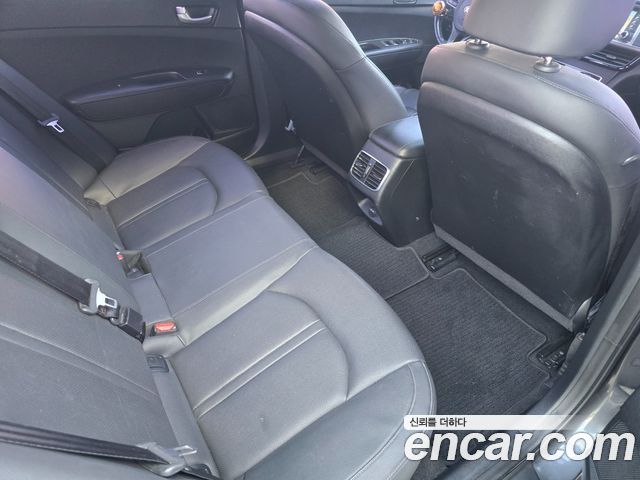 Kia K5 (II) LPI MX Prestige 2018 — фото 16