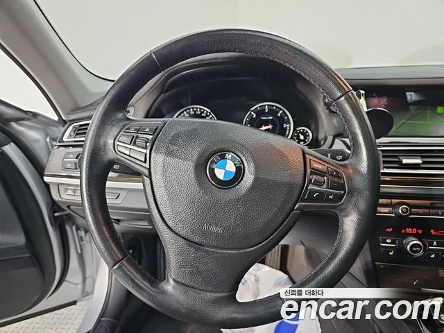 BMW 7 Series (F01) 730d xDrive 2014 — фото 9