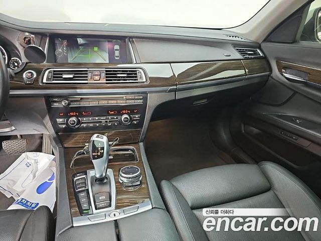 BMW 7 Series (F01) 730d xDrive 2014 — фото 10