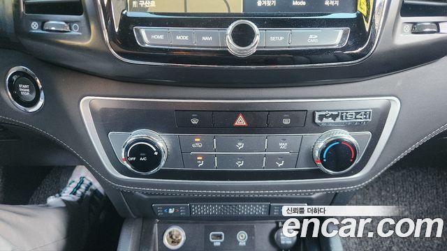 KG Mobility (SsangYong) Rexton Sports Khan Diesel 2.2 4WD Prestige Special (5-Link) 2020 — фото 15