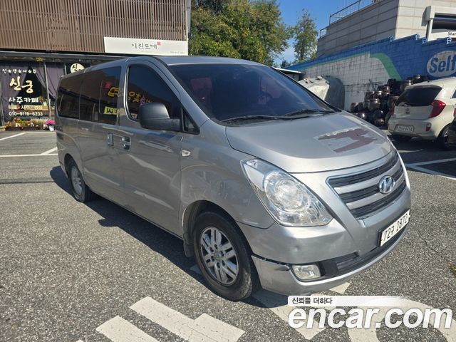 Hyundai Grand Starex 11-Seater Wagon Modern 2017 — фото 3