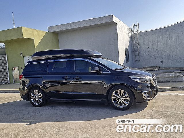 Kia Carnival 9-seater Hi-Limousine Prestige 2015 — фото 3
