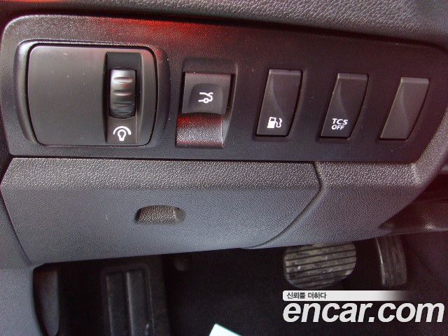 Renault Korea SM3 Neo SE 2018 — фото 17