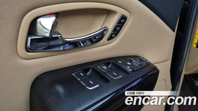 Kia Carnival 9-seater Noblesse 2018 — фото 20