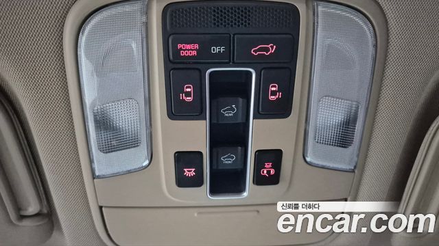 Kia Carnival 9-seater Noblesse 2018 — фото 24