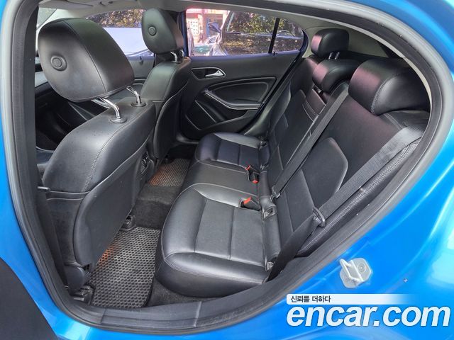Mercedes-Benz GLA-Class (X156) GLA200 CDI 2015 — фото 8