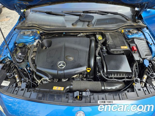 Mercedes-Benz GLA-Class (X156) GLA200 CDI 2015 — фото 12