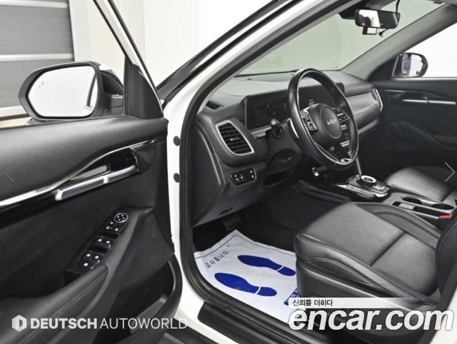 Kia Seltos Gasoline 1.6 Turbo 2WD Gravity 2023 — фото 15
