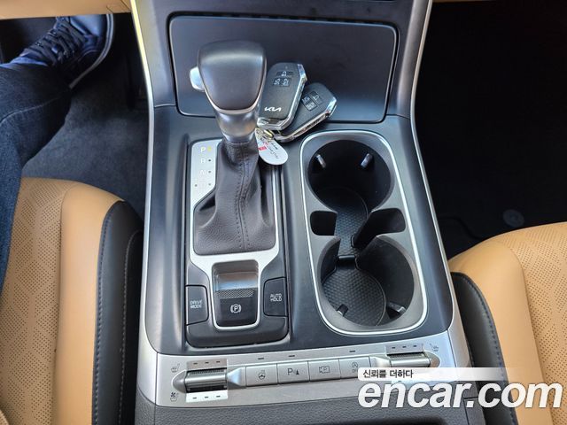 Kia Carnival (IV) Diesel 9-Seater Prestige 2023 — фото 9