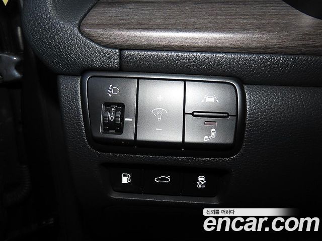 Kia K7 Premier 2.5 GDI Noblesse 2020 — фото 18