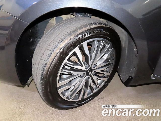 Kia K7 Premier 2.5 GDI Noblesse 2020 — фото 24