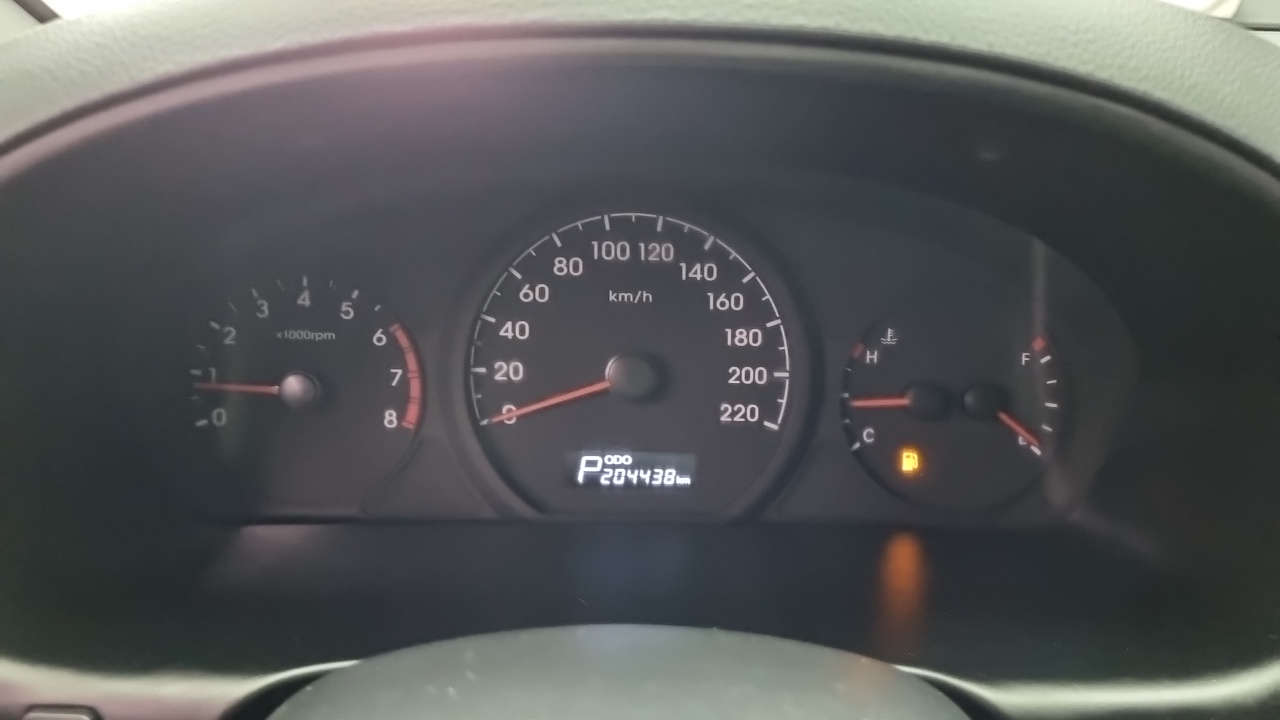 Hyundai Grand Starex 3-Seater LPi VAN Smart 2018 — фото 17