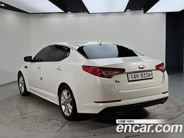 Kia K5 LPI Prestige 2013 — фото 3