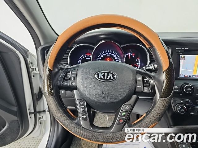 Kia K5 LPI Prestige 2013 — фото 9