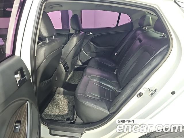 Kia K5 LPI Prestige 2013 — фото 16