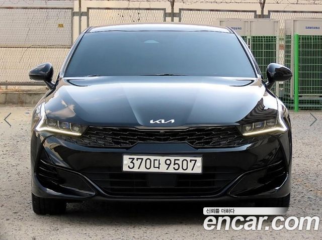 Kia K5 (III) 2.0 Signature