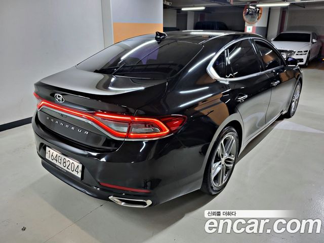 Hyundai Grandeur (IG) 2.4 Premium Special 2019 — фото 5