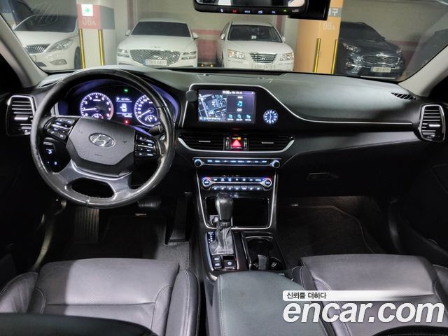 Hyundai Grandeur (IG) 2.4 Premium Special 2019 — фото 16