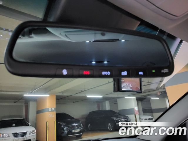 Hyundai Grandeur (IG) 2.4 Premium Special 2019 — фото 22