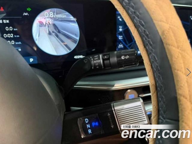 Hyundai Grandeur (GN7) 2,5 Gasoline 2WD Exclusive 2024 — фото 16