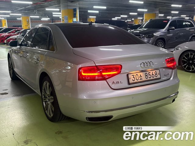 Audi A8 4.0 TFSI Quattro LWB D4 2013 — фото 6