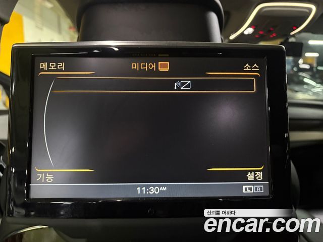 Audi A8 4.0 TFSI Quattro LWB D4 2013 — фото 8