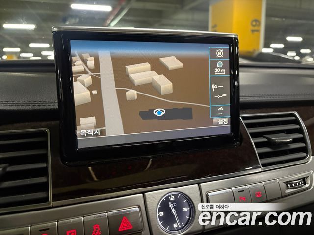 Audi A8 4.0 TFSI Quattro LWB D4 2013 — фото 13