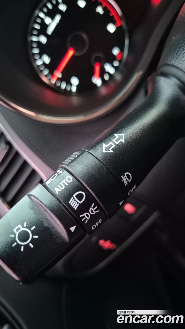 Kia K3 Deluxe 2017 — фото 23