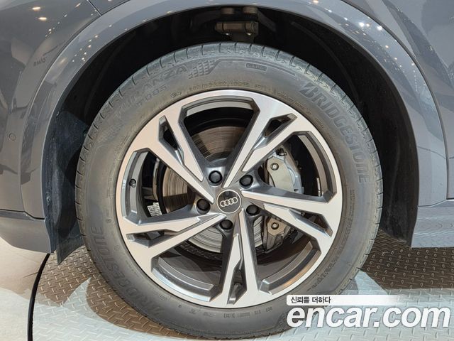 Audi Q6 e-tron (GF) Performance Premium 2025 — фото 5