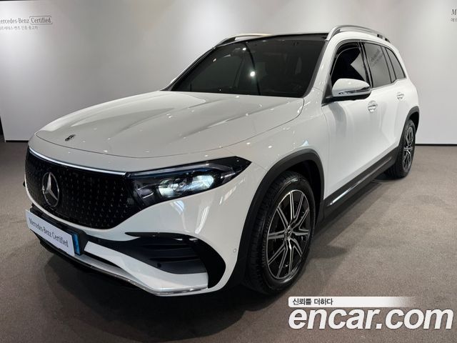 Mercedes-Benz EQB (X243) EQB300 4MATIC AMG Line