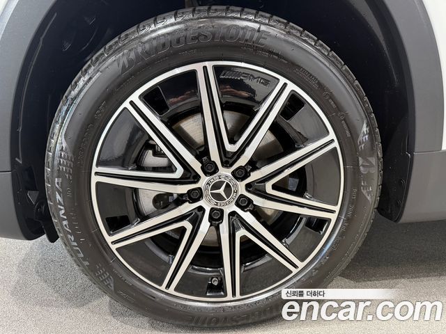 Mercedes-Benz EQB (X243) EQB300 4MATIC AMG Line 2026 — фото 5