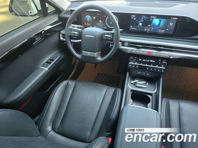 Hyundai Grandeur (GN7) 2,5 Gasoline 2WD Premium 2023 — фото 10