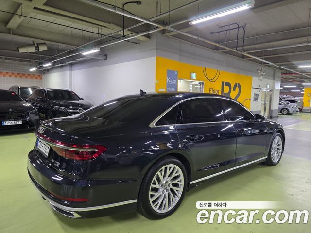 Audi A8 (D5) 55 TFSI Quattro LWB 2020 — фото 4