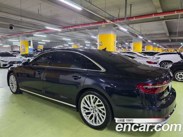 Audi A8 (D5) 55 TFSI Quattro LWB 2020 — фото 6