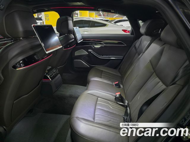 Audi A8 (D5) 55 TFSI Quattro LWB 2020 — фото 11