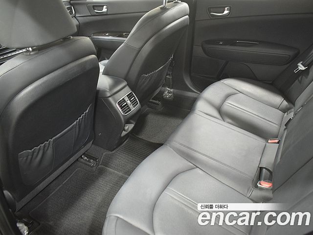 Kia K5 (II) 2.0 MX Prestige 2016 — фото 6