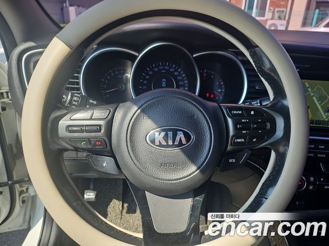Kia K5 LPI Prestige 2014 — фото 20