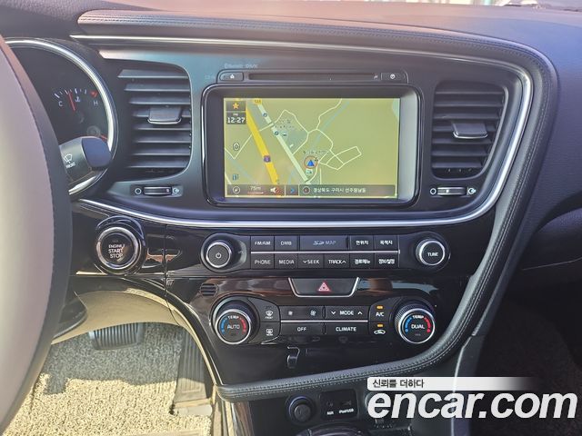 Kia K5 LPI Prestige 2014 — фото 22