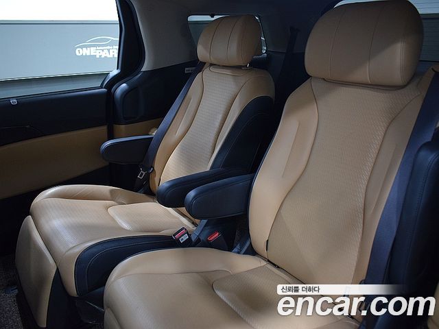 Kia Carnival (IV) Gasoline 7-Seater Signature 2023 — фото 7