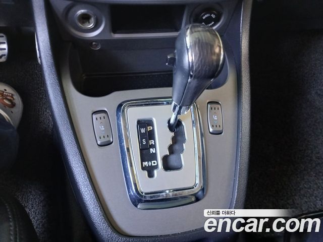 KG Mobility (SsangYong) Korando Turismo 4WD TX 9-seater 2017 — фото 9