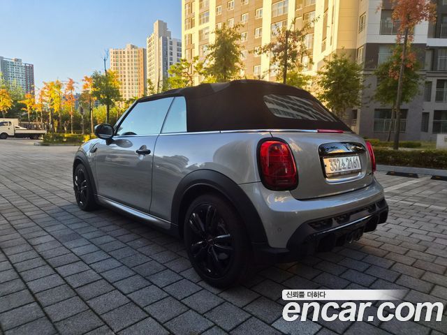 MINI Cooper S Convertible JCW 3rd 2023 — фото 6