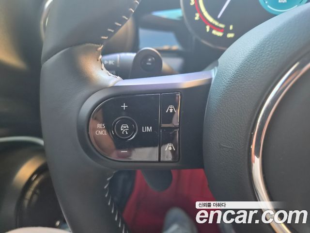 MINI Cooper S Convertible JCW 3rd 2023 — фото 18