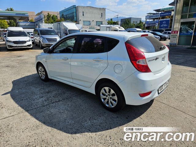 Hyundai Accent (New) Diesel WIT 1.6 VGT Smart 2015 — фото 2